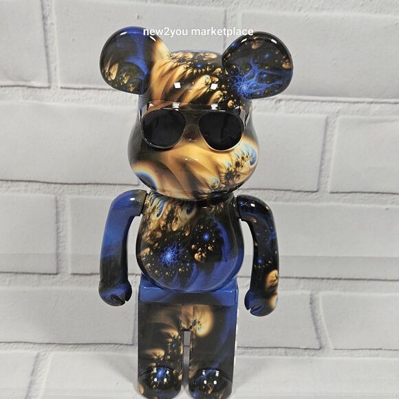 B5+ Wireless Graffiti Bear Speaker Galaxy Space Print - Picture 3 of 13